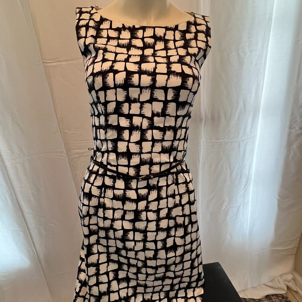 Hugo Boss Drapey Dress with belt Size 2